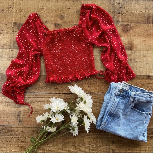 ADORABLE Red White Polka Dot Smocked Crop Top - Picture 7 of 9